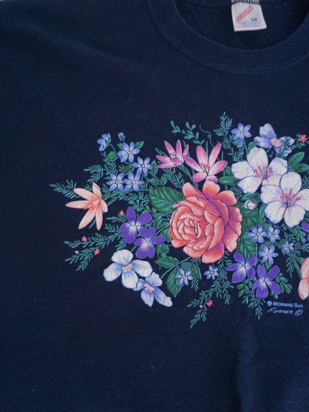 Vintage Jerzees Navy Floral Rose Garden Graphic Sweatshirt Cottagecore M - Picture 8 of 10